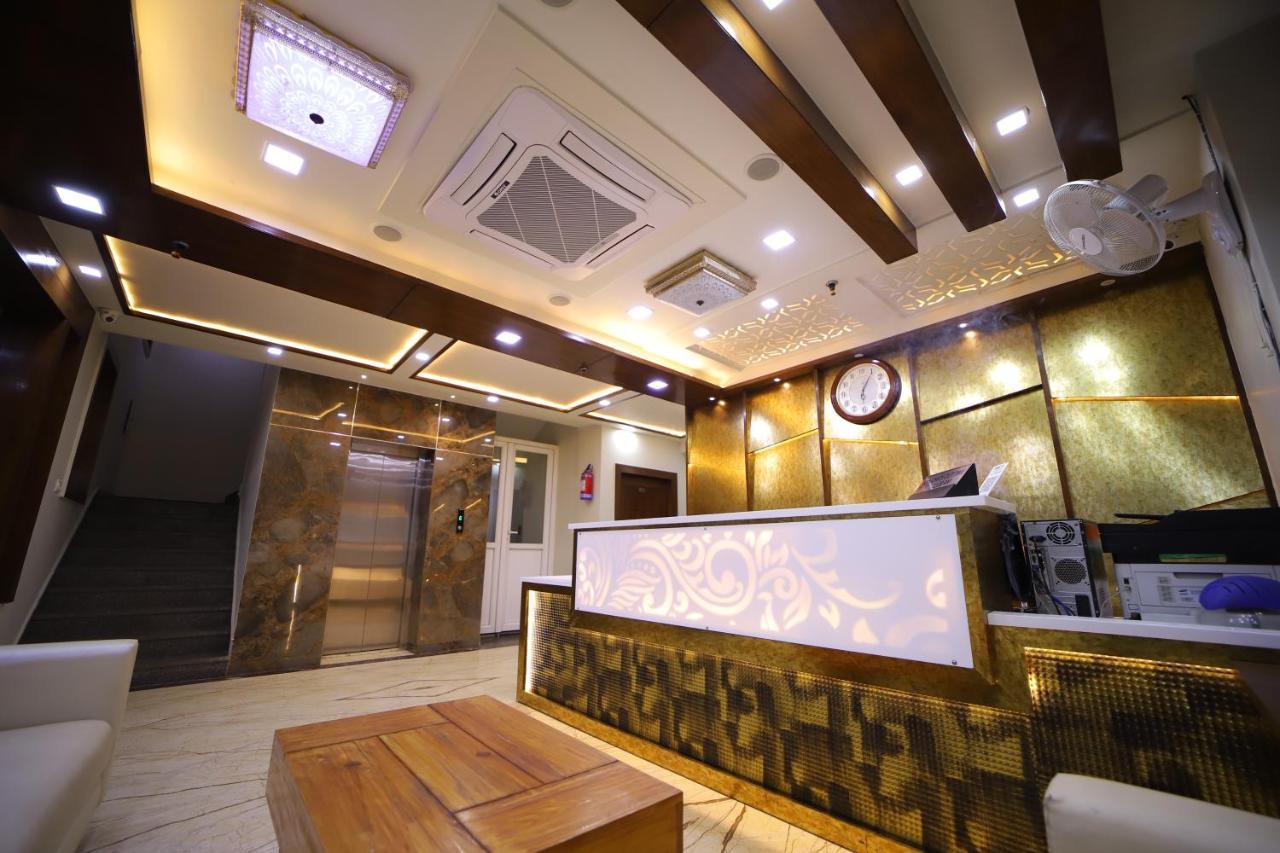 Hotel Royal Phoenix Agra  Bagian luar foto