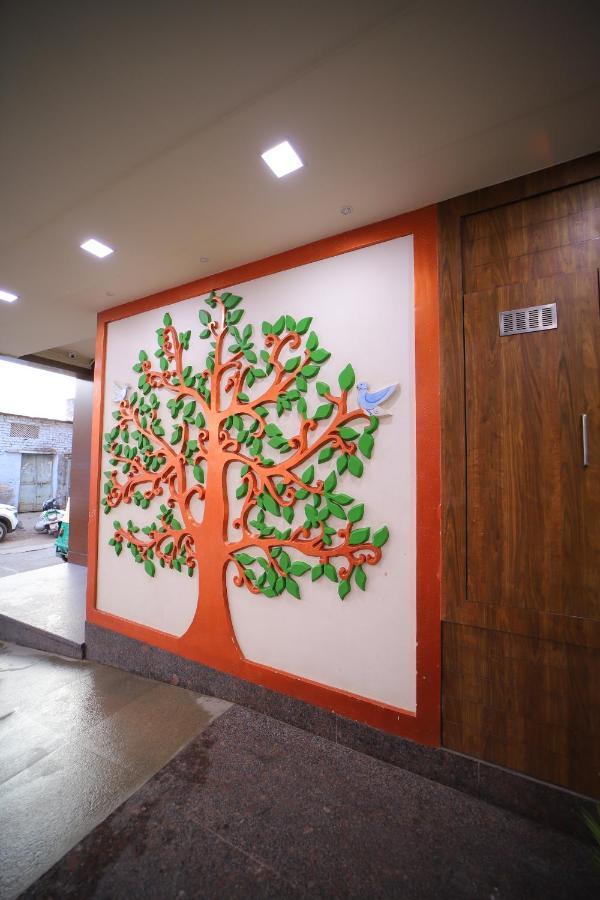 Hotel Royal Phoenix Agra  Bagian luar foto