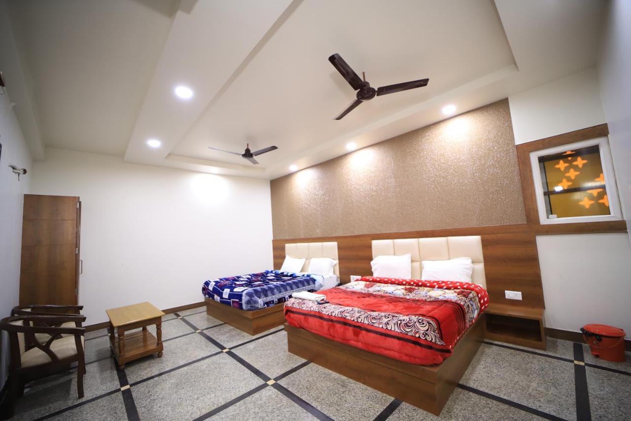 Hotel Royal Phoenix Agra  Bagian luar foto