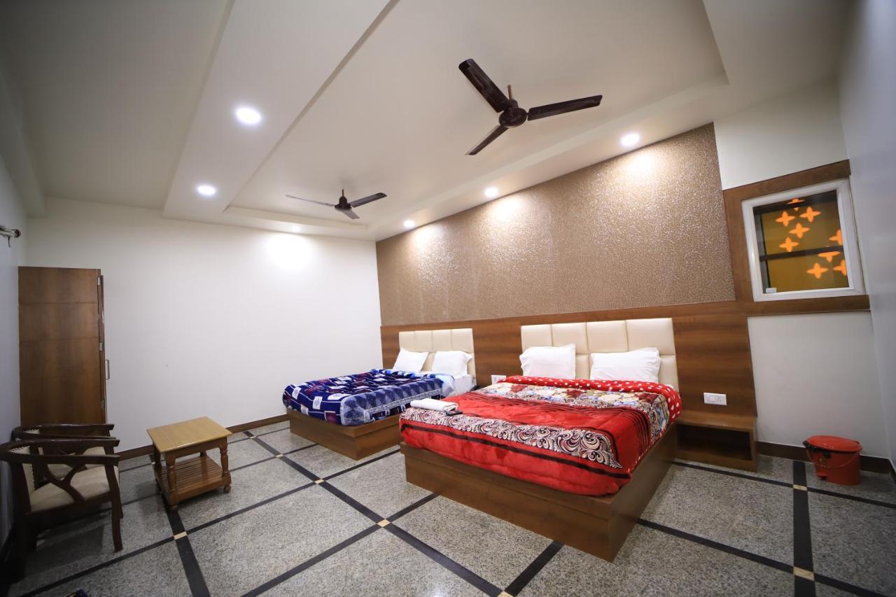 Hotel Royal Phoenix Agra  Bagian luar foto
